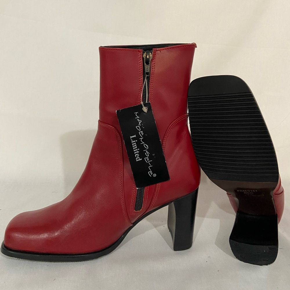 Mademoiselle Limited Red Leather Boots - Size 7.5